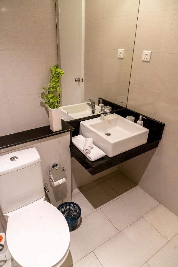 Oceanfront Galle Apartment L4-10 Экстерьер фото